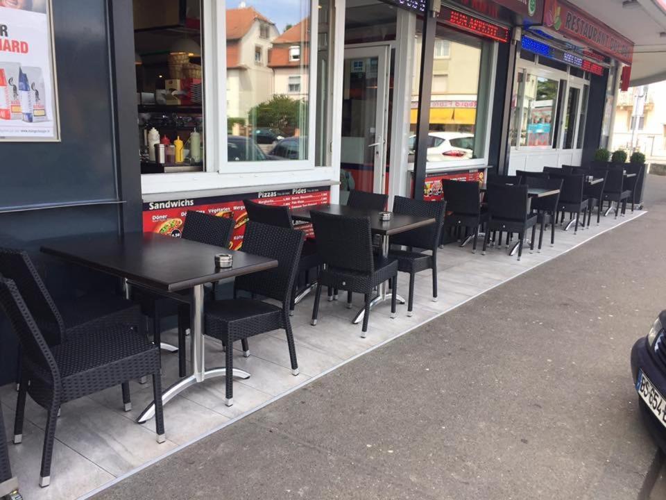Strasbourg, Appartement Cosy Au Bord De L Eau Bagian luar foto